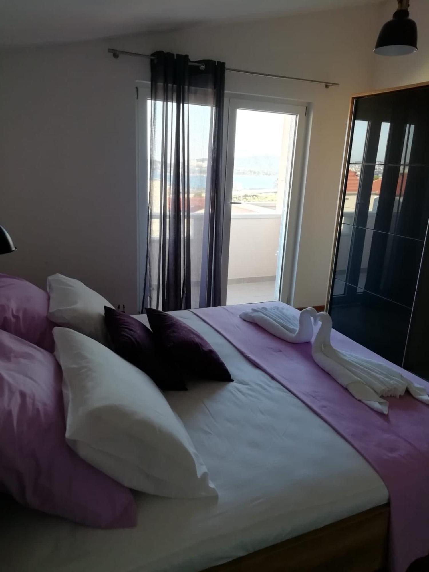 Albatros Apartment Kastel Sucurac Exterior photo